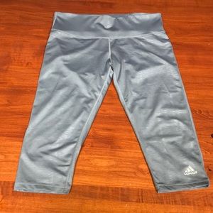 Adidas climalite capri leggings/ yoga